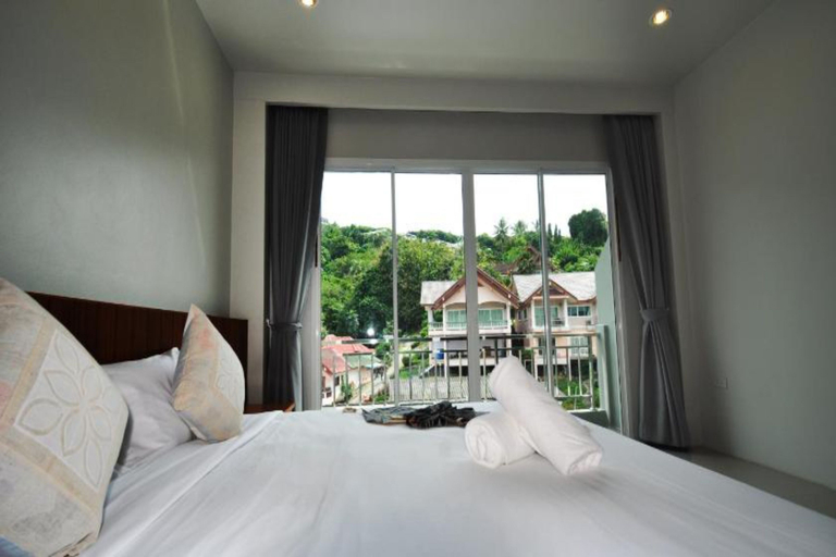 Others 5, Choophorn House (SHA), Phuket Island