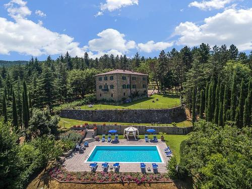Monterchi Villa Sleeps 12 Pool Air Con WiFi, Arezzo