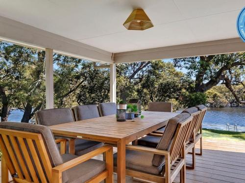 Cabarita - on Currarong creek, Shoalhaven - Pt B