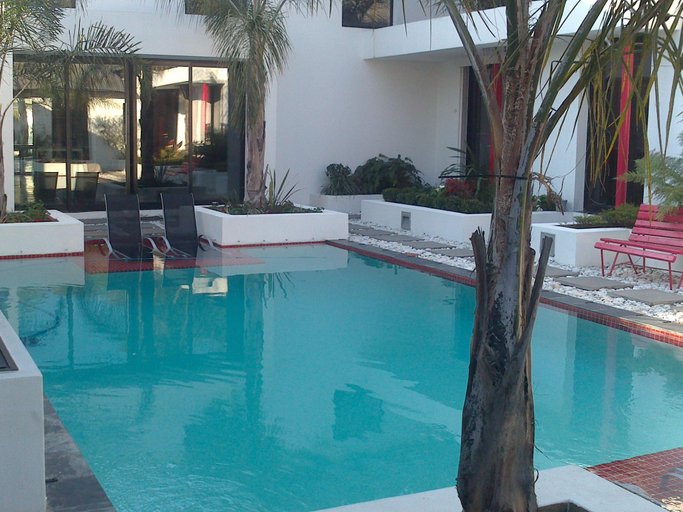Sport & Beauty 4, 21 Kingfisher Guesthouse, City of Johannesburg