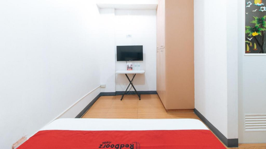 Bedroom 5, RedDoorz @ CAA Road Las Piñas, Las Piñas