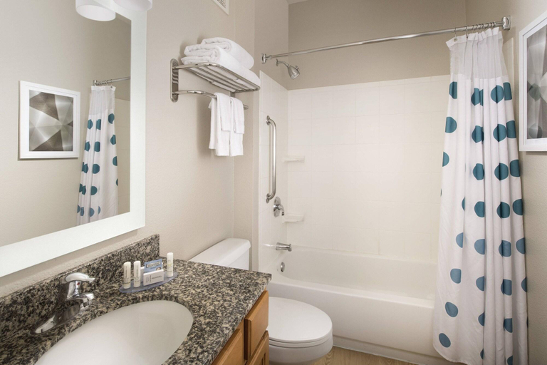 Bathroom 4, TownePlace Suites Albuquerque Airport, Bernalillo