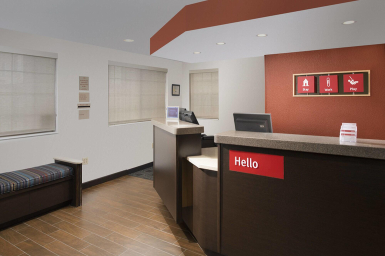 Public Area 2, TownePlace Suites Albuquerque Airport, Bernalillo
