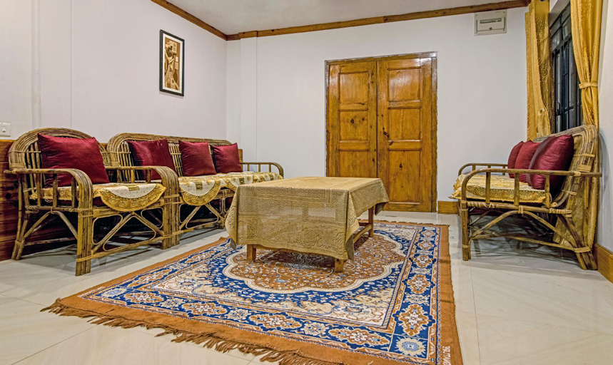 Public Area 3, Treebo Omega Stay Inn, East Khasi Hills