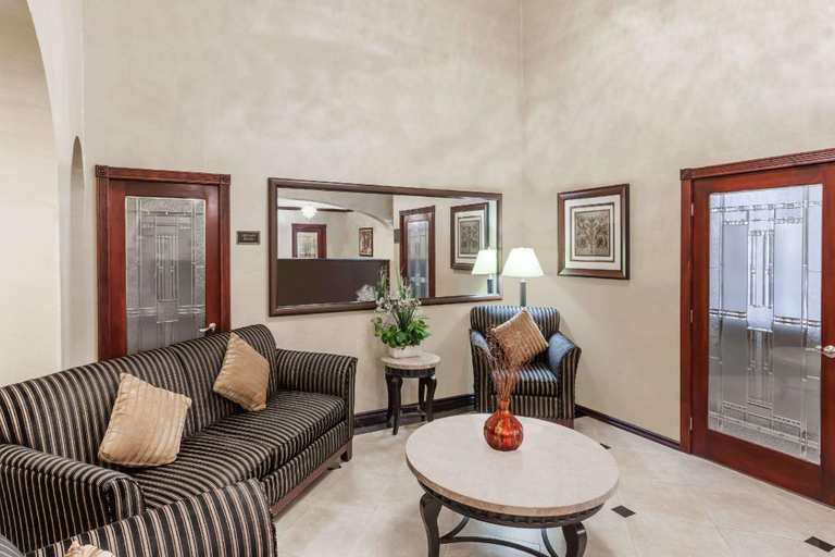 Public Area 2, Baymont by Wyndham Anaheim, Orange