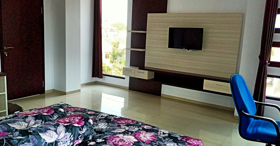 Bedroom 18