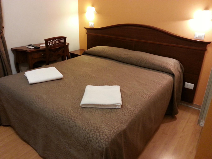 Bedroom 3, B&B Alex II, Rome