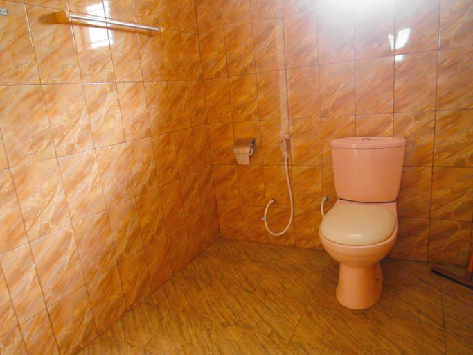 Bathroom 3, Sigiri Lakshan Home Stay, Dambulla