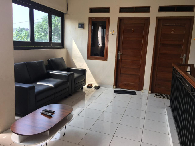 Public Area, Vanila Kost Jatiwarna - Caters to Women, Bekasi