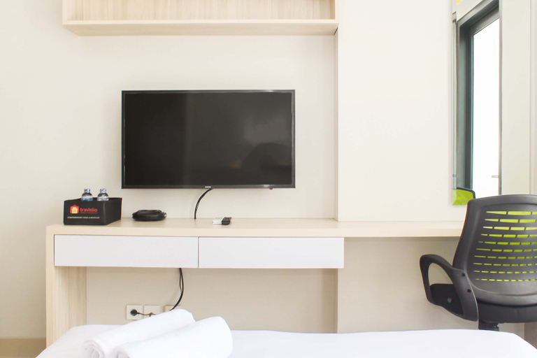Others 4, Comfortable Studio at Monroe Tower Apartment By Travelio, Cikarang