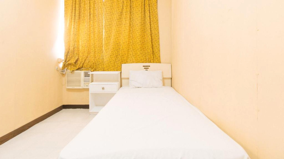 Bedroom 13