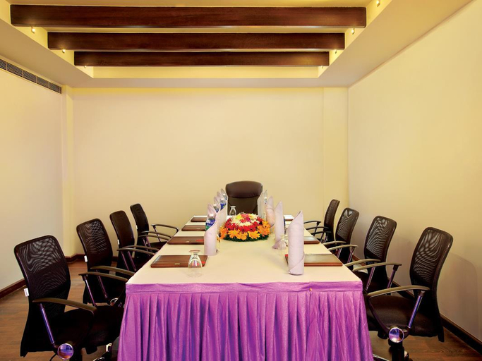 Others 3, Hotel Aswathy, Thrissur