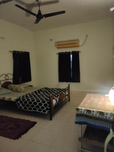 Spacious 1 bhk, A minute away from the Airport, Khordha