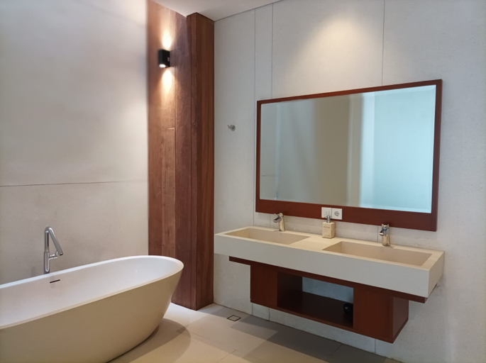 Bathroom 3, Villa Berawa 8 H1 Canggu, Badung
