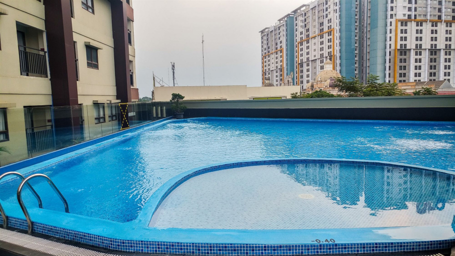 Sport & Beauty 3, Nice and Cozy 2BR Apartment at Atria Residence By Travelio, Tangerang