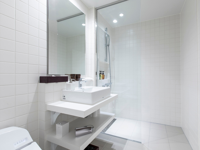 Bathroom 5, Birchwood Chalet, Niseko