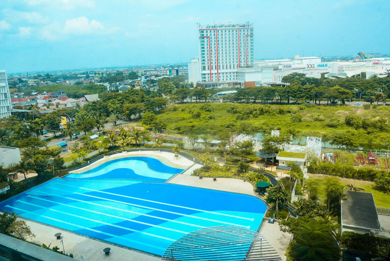 Sport & Beauty, Comfy Studio at The Springlake Summarecon Apartment By Travelio, Bekasi