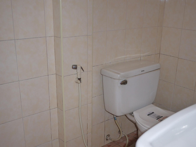Bathroom 2, Sarah Guest House, Muang Chiang Mai