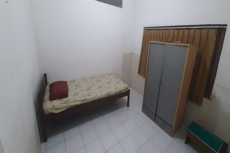 Bedroom 1, Kos Widya, Mojokerto