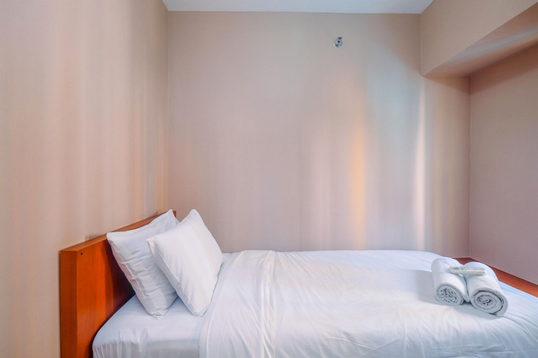 Bedroom 3, Modern 2BR Apartment for 4 Pax at Springlake Summarecon By Travelio, Bekasi