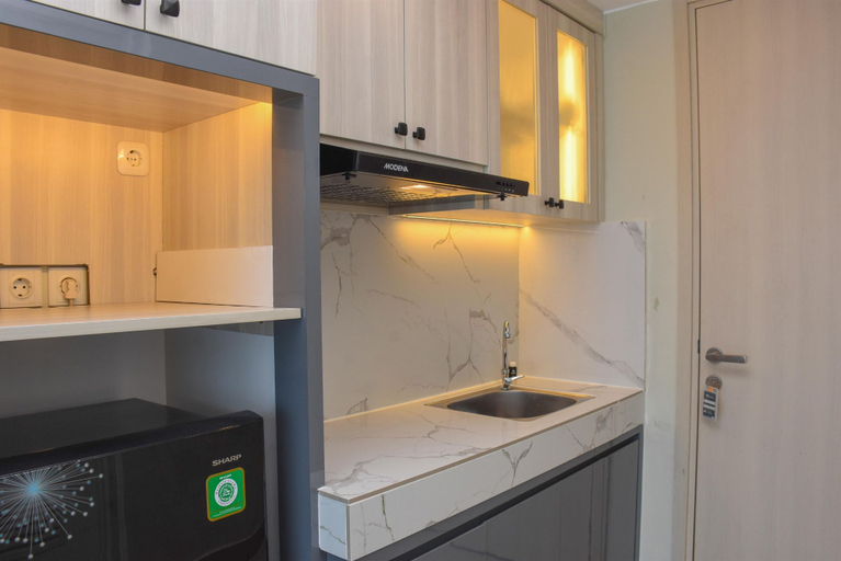 Others 2, Simple and Comfort Studio at Springlake Summarecon Bekasi Apartment By Travelio, Bekasi