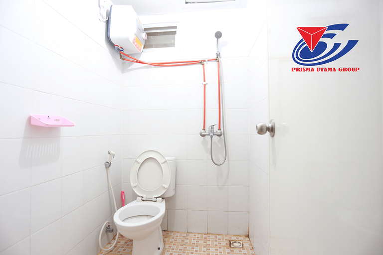 Bathroom 5, Apartement The Suite@Metro By Prisma Utama, Bandung