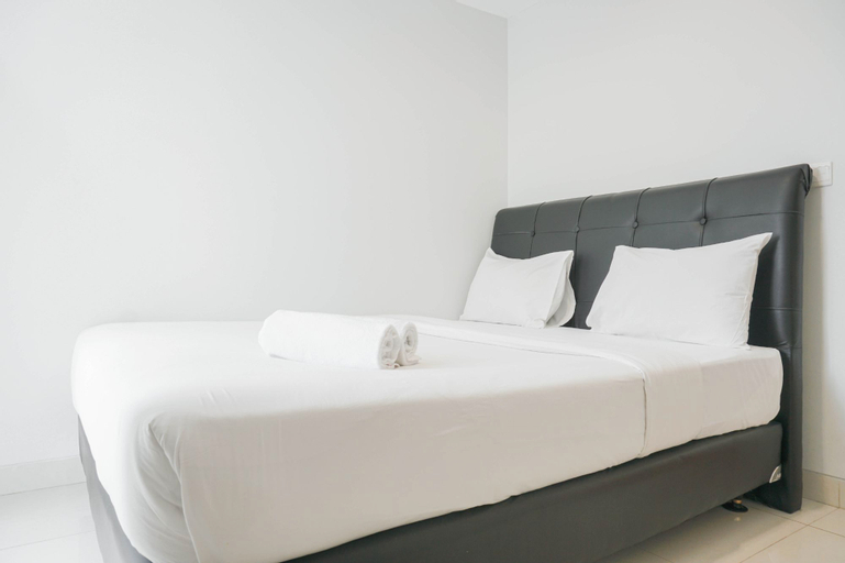 Bedroom 5, Comfy and Tidy 1BR The Mansion Kemayoran Apartment near JIEXPO By Travelio, North Jakarta