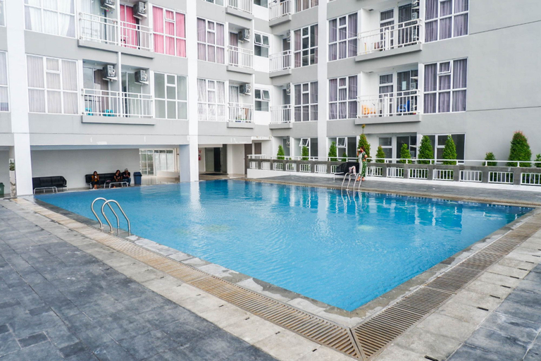 Sport & Beauty 2, Modern Studio at Taman Melati Apartment By Travelio, Surabaya