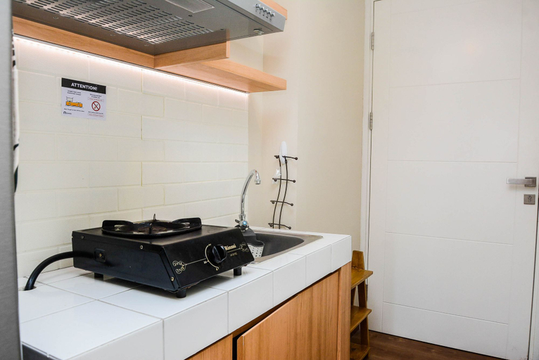 Others 2, Relaxing Studio at Springlake Sumarecon Bekasi Apartment By Travelio, Bekasi