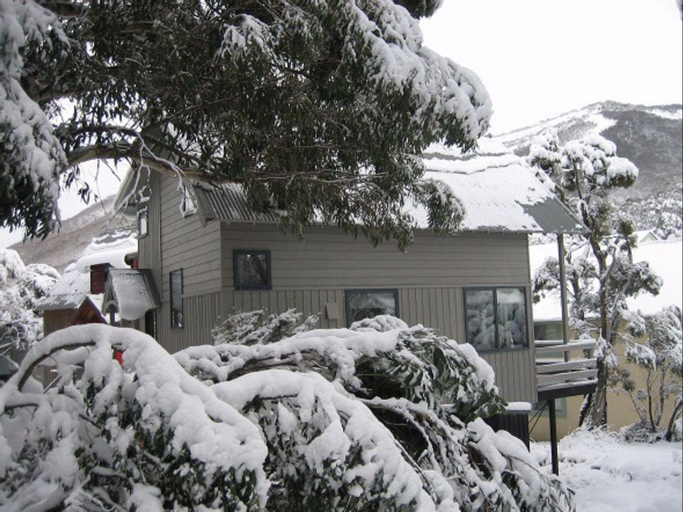 Magpies Nest, Snowy River