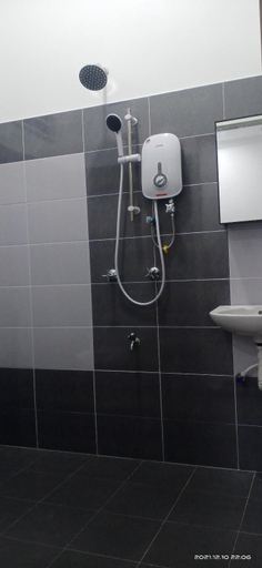 Bathroom 3, ADDA Guest House, Pantai Cahaya Bulan, Kota Bharu , Kota Bharu