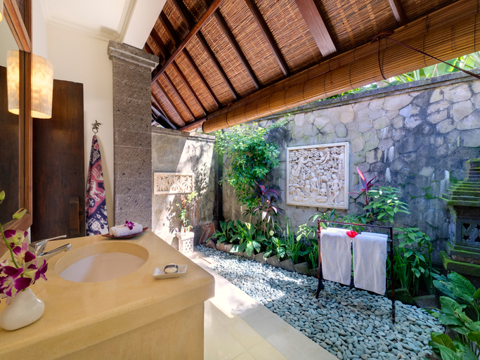 Others 5, Villa Kakatua, Badung