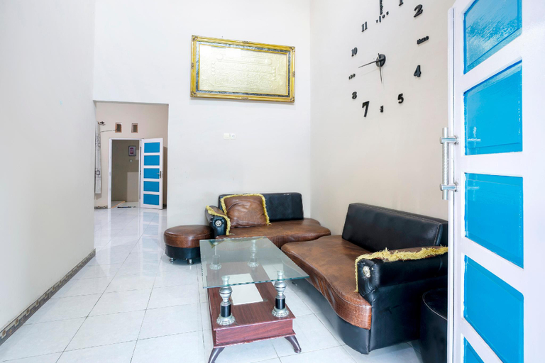 Public Area 1, OYO 2954 Aulia Homestay, Banjarbaru