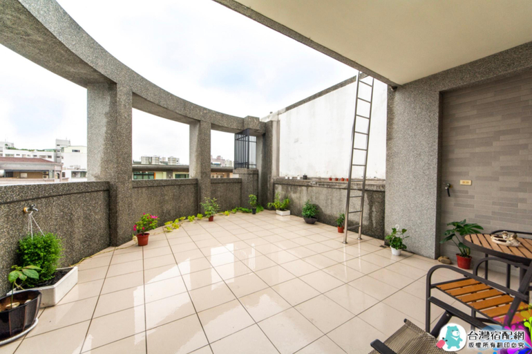 Others 4, Anping 425, Tainan