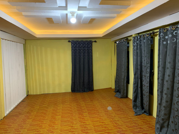 Business Facilities 5, Villa KSR, Makassar