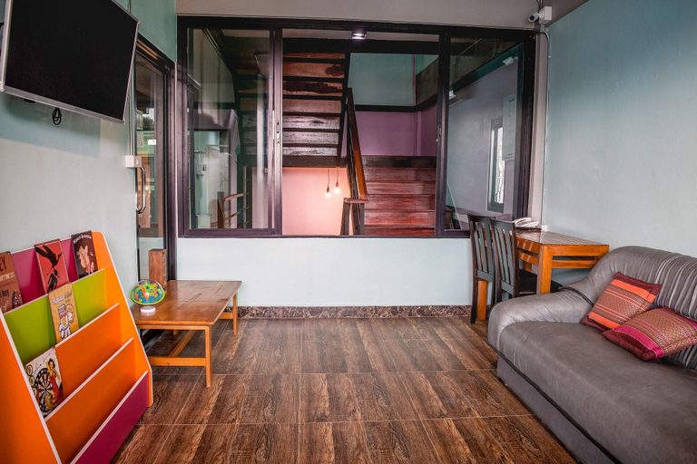 Bedroom 3, The Guest Hotel, Mueang Krabi