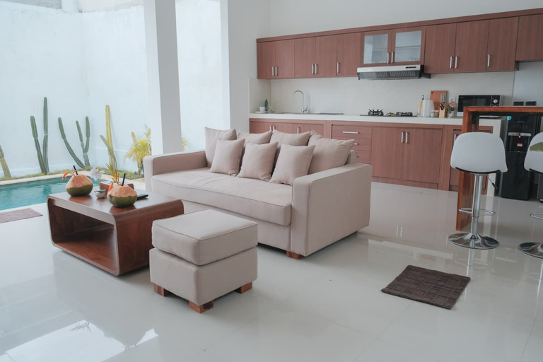 Public Area, Villa Akmali Seminyak Basangkasa - 2 Bedrooms, Badung
