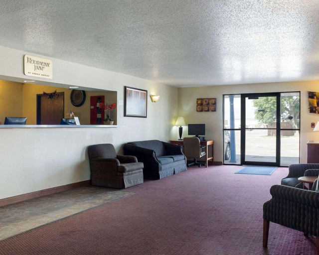 Public Area 2, Rodeway Inn West Fargo Main Ave., Cass