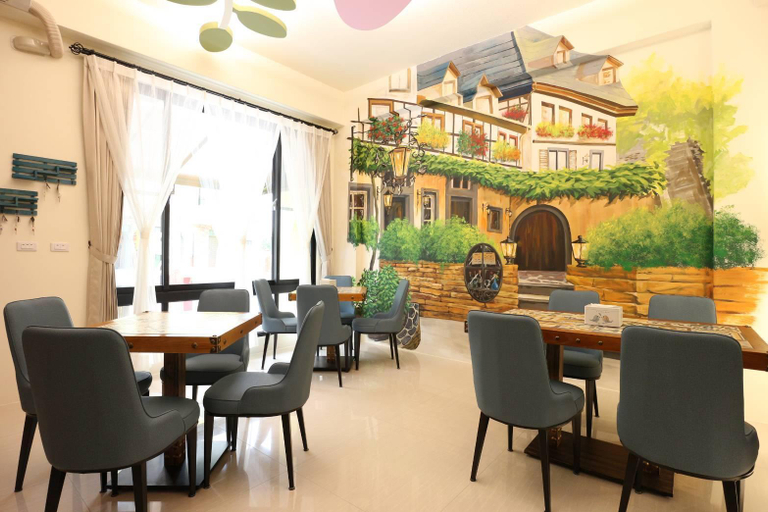 Public Area, Fall in the with madai, Taitung