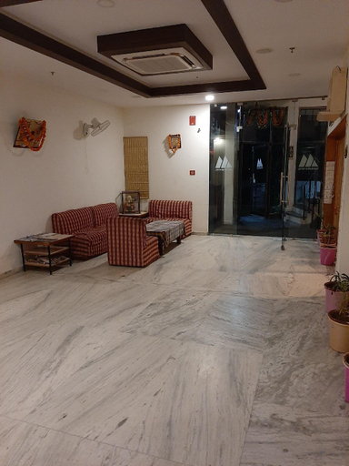 Public Area, Madhuvan Hotel, Dausa