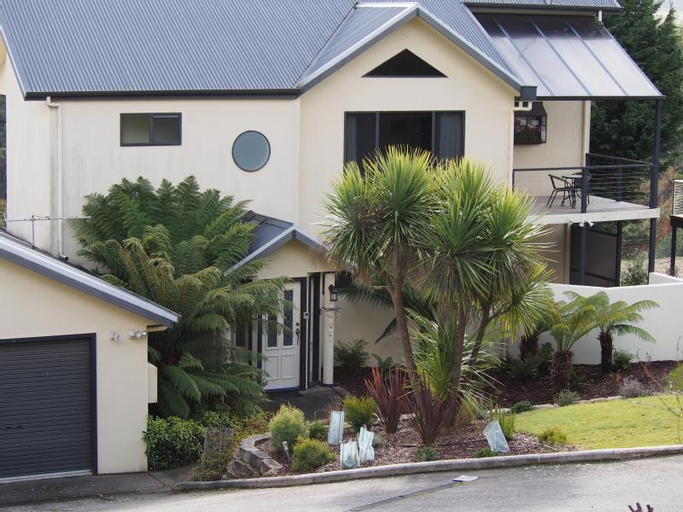 Launceston Wild Life Retreat, Meander Valley