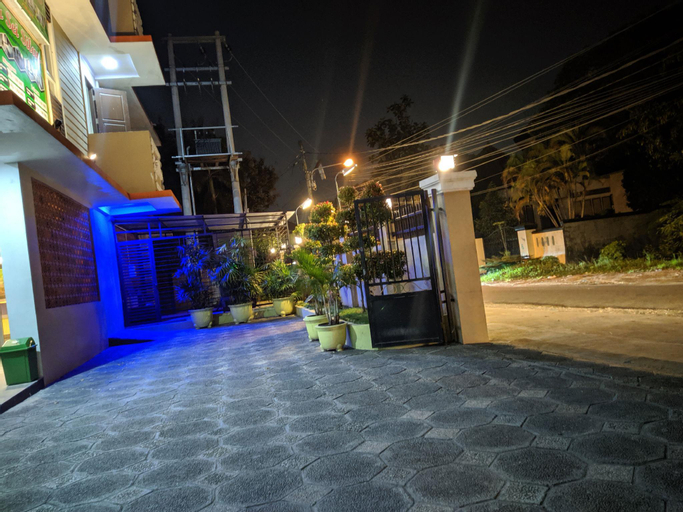 Public Area 2, Sapadia Guest House Sei Silau, Medan