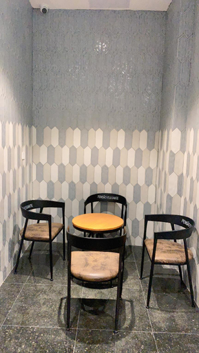 Public Area, Pensao Elegante, Macao