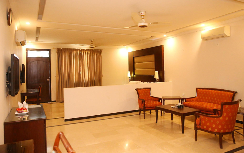 Others 3, Magnolia Guest House, Islamabad