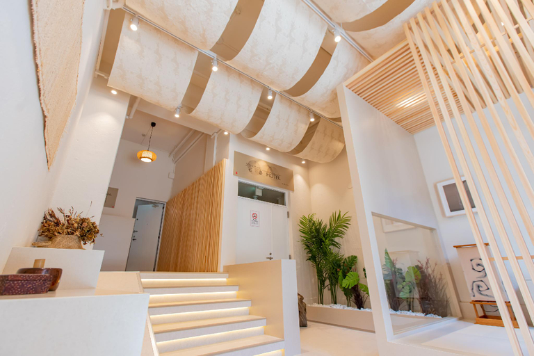 Others 5, Stone Hotel, Chiyoda