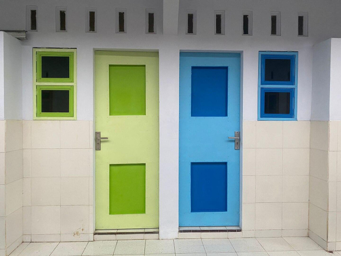 5, Kos Harian Dekat Jember Kampus - "Squid Games", Jember