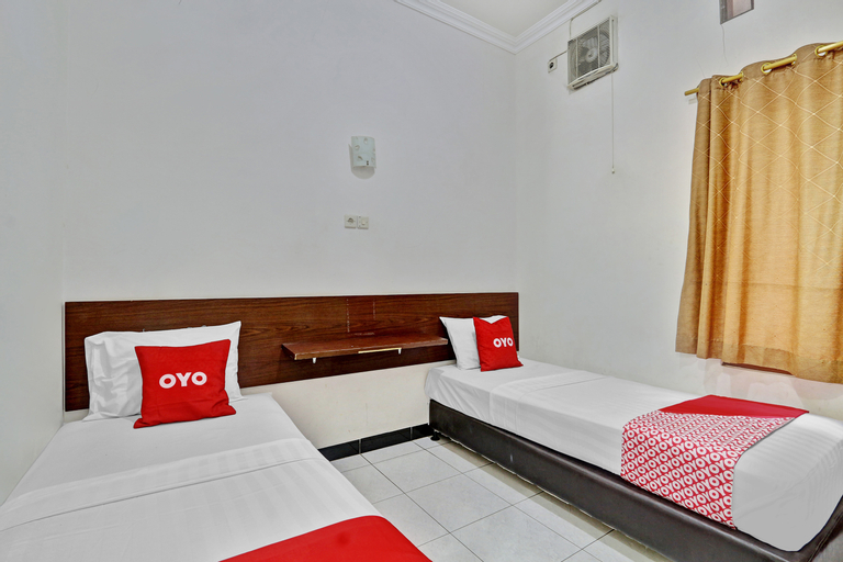 Bedroom 1, OYO 90807 Hotel Wisma Ck, Kebumen