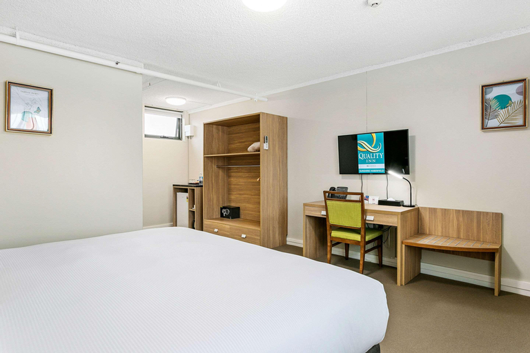 Bedroom 10