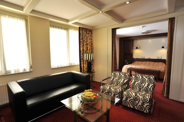 Bedroom 3, Golden Tulip Hotel Central, 's-Hertogenbosch