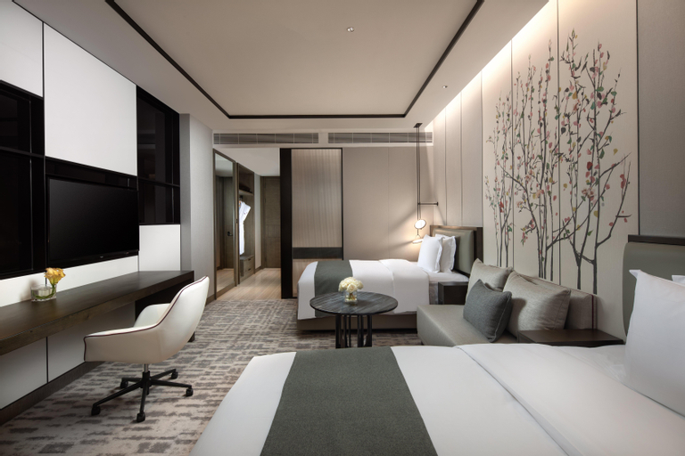 Bedroom 13